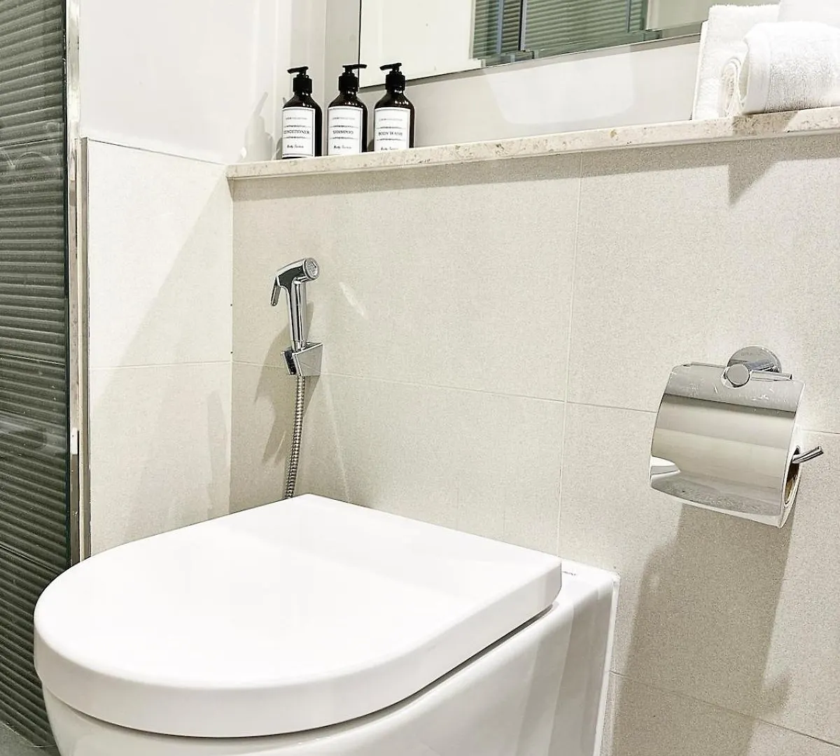 Apartment Burj Bliss - Canal-View Luxury 1Br Downtown Dubai